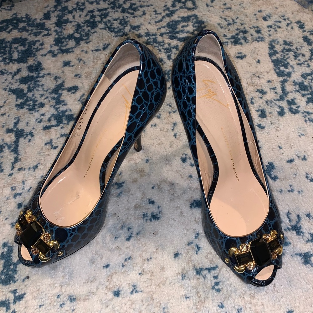 Giuseppe Zanotti blue/black crocodile heels 8.5